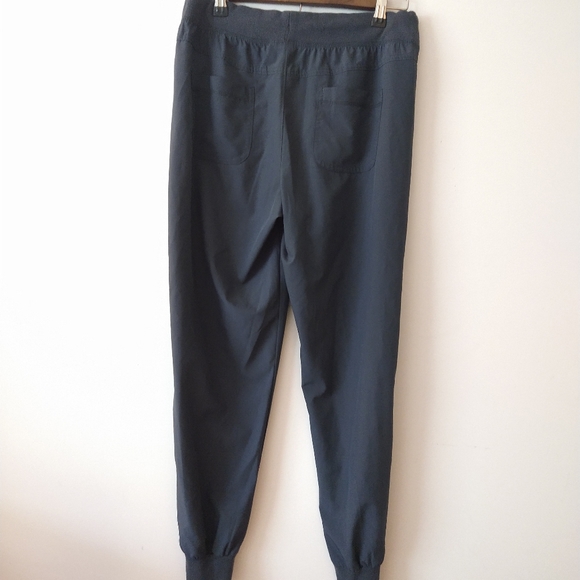 Brisas Gray work out pants size Medium - Picture 10 of 11